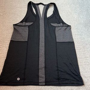 Lululemon tank